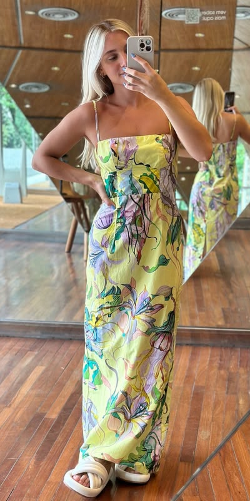 Elegante Vestido Júlia para Brilhar em Qualquer Ocasião